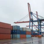 Minh họa: Chi phí logistics tăng vì thời tiết xấu