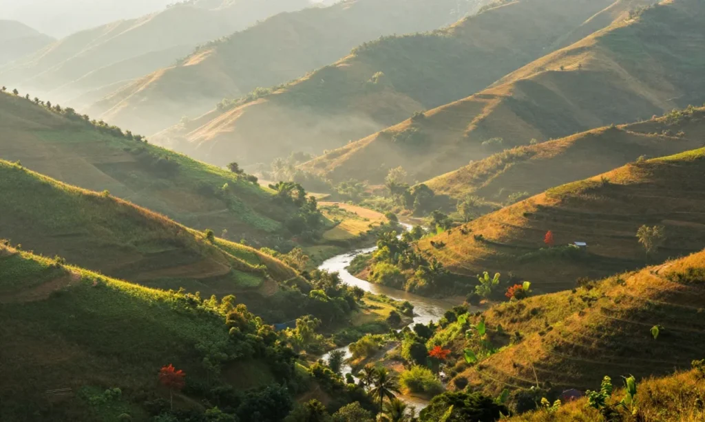 Minh họa: Khí hậu Thái Nguyên có đặc điểm gì: cận nhiệt đới ẩm gió mùa phân hóa rõ rệt theo mùa