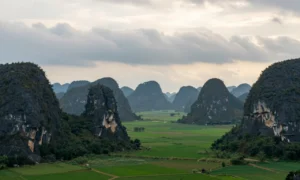 Minh họa: Tây ninh có hay bị bão không? lý do địa hình và gió mùa khiến vùng đất này an toàn trước bão