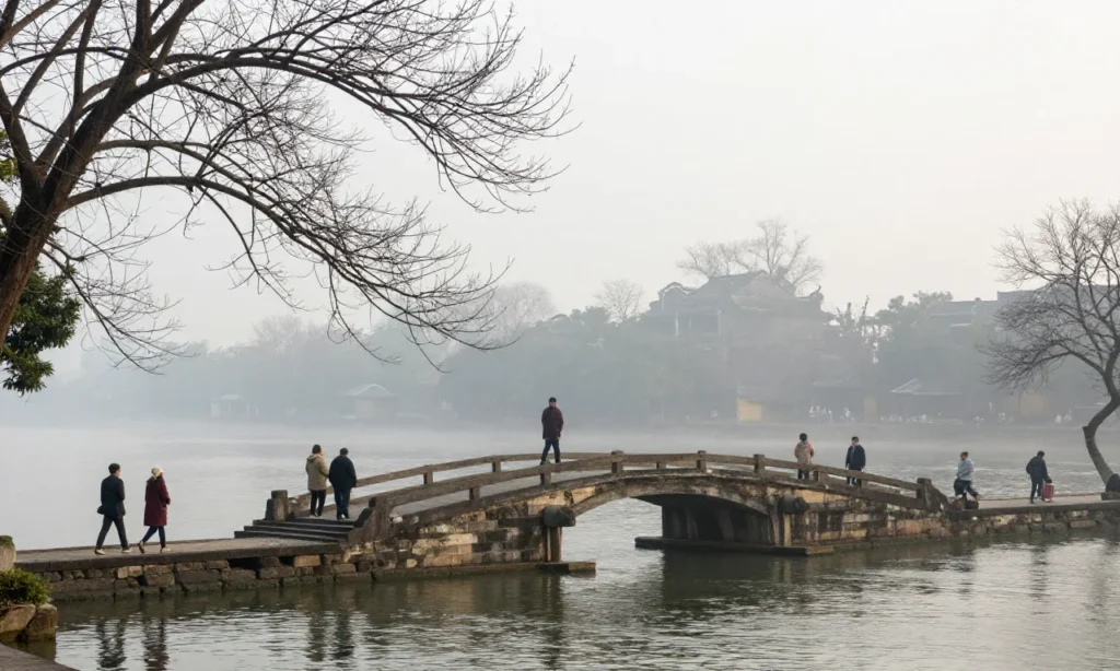 Minh họa: Tháng nào lạnh nhất ở Huế? Tháng 12 là thời điểm nền nhiệt xuống thấp nhất, trung bình 15 đến 23 độ C.