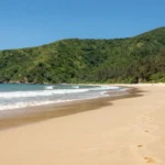 Minh họa: Thời tiết miền trung tháng 11 như thế nào: nắng đẹp lý tưởng cho hành trình khám phá vùng đất miền trung